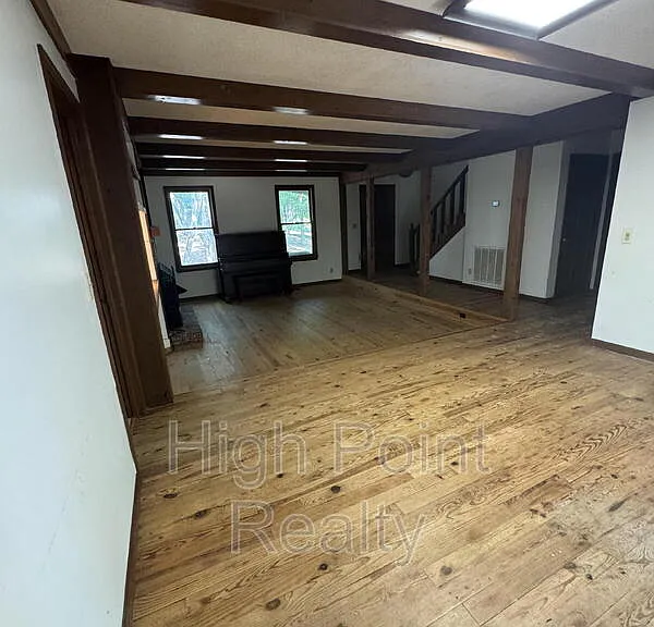 6201 Robin Ln NW — Photo 17