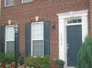 15850 Mackenzie Manor Dr, Haymarket, VA 20169
