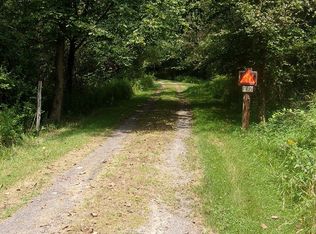 397 Cameron Hollow Rd, New Cumberland, WV 26047