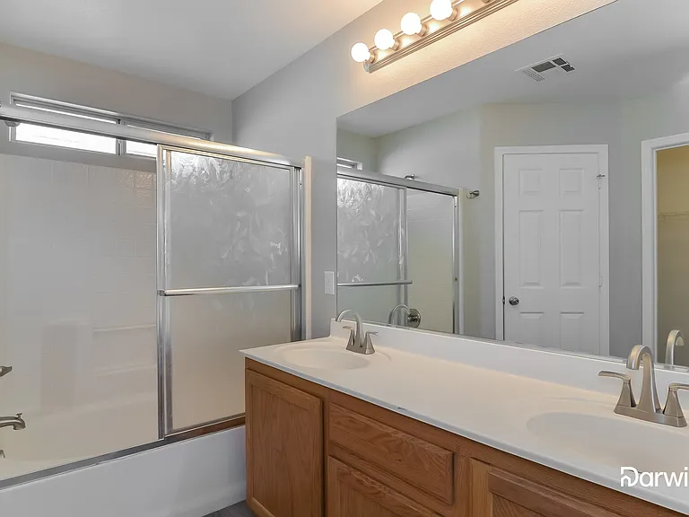 1628 Victor Hugo Ln — Photo 12