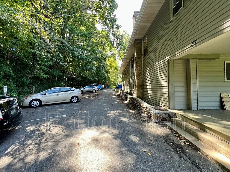 37 Skyview Pl #10 — Photo 14
