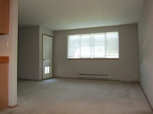 1st image of 1549 NE 177th St APT 307