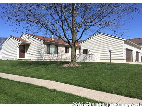 2408 Heritage Dr photo 1