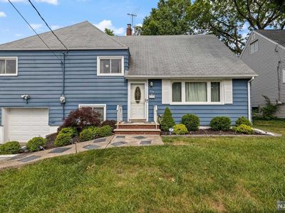 694 Salem St, Teaneck, NJ, 07666