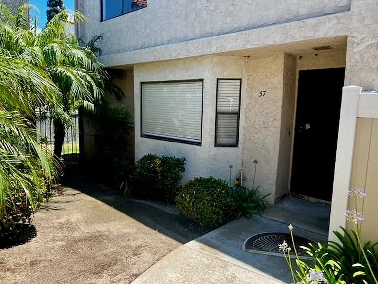 1720 Melrose Ave #37 — Photo 6