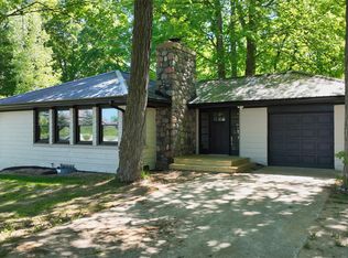 1351 Cedar Ct, Gladwin, MI 48624