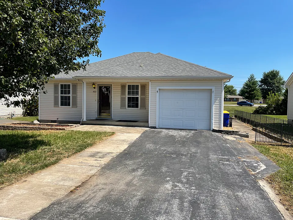 403 Moonlite Ave
