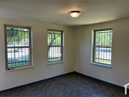 2 bed, 900 sqft, $1,500 — Photo 3