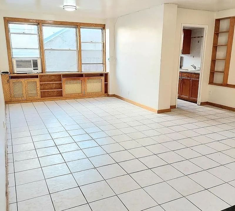 1st image of 50 Bayard St APT 5V