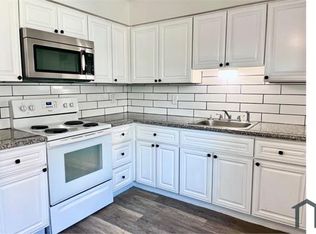 5280 N 6th St APT M, Fresno, CA 93710