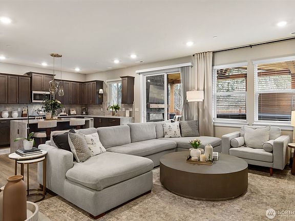 4th image of 507 186th PL SW