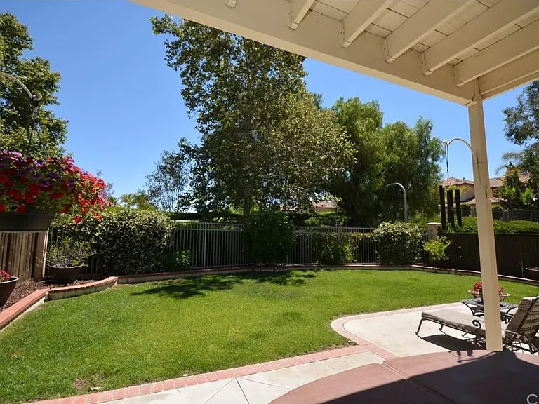 42976 Corte Davila — Photo 38