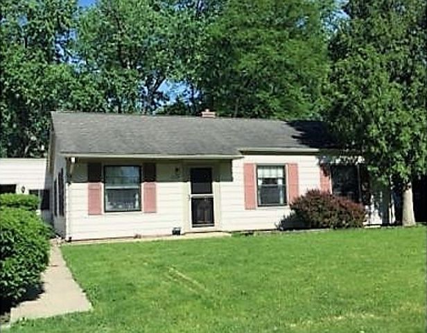 1st image of 25139 W Lincoln Dr