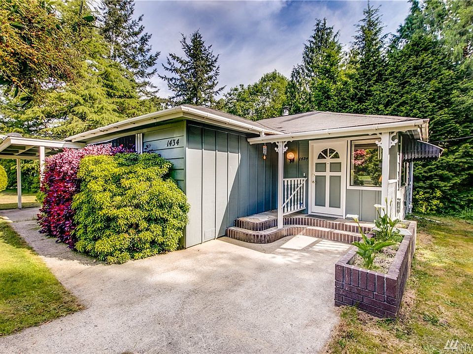 1st image of 1434 NE Sunset Way