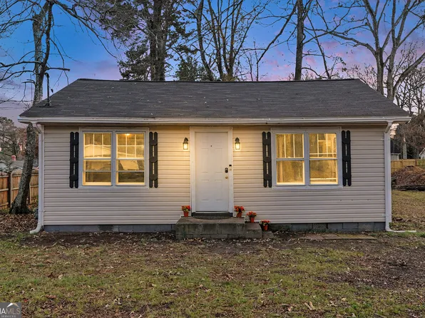 112 Oak Ave SW, Griffin, GA 30224