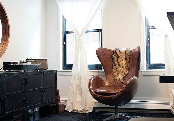 5th image of 9 Jane St APT 1