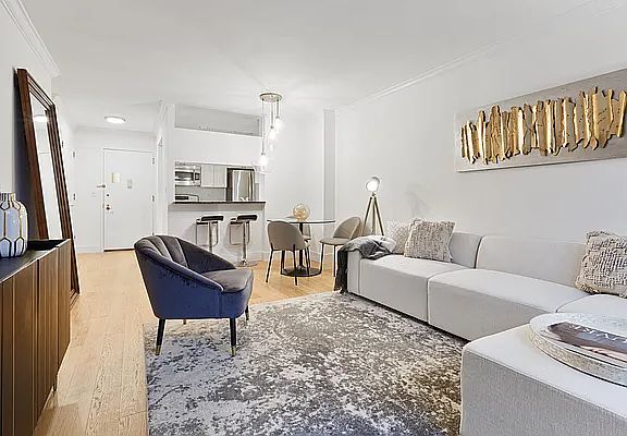 2nd image of 350 E 82nd St APT 4J