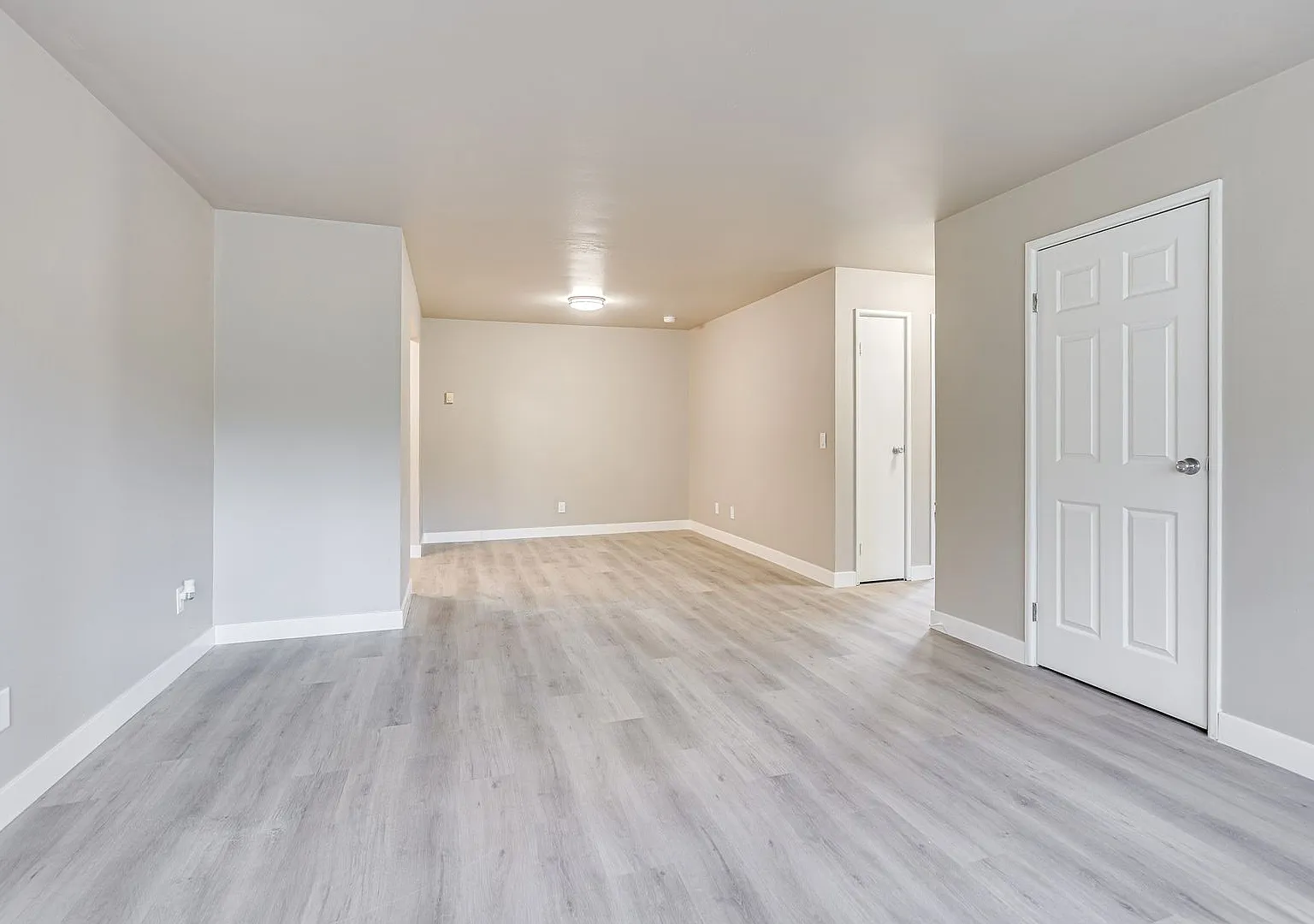 1414 Martiny Ct. — Photo 3