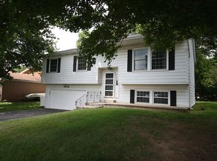 3173 Eastwind Ct, Crown Point, IN 46307