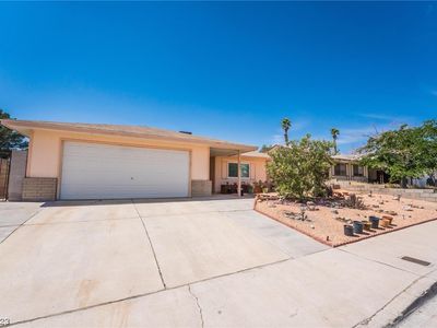 7901 Aplin Ave, Las Vegas, NV, 89145