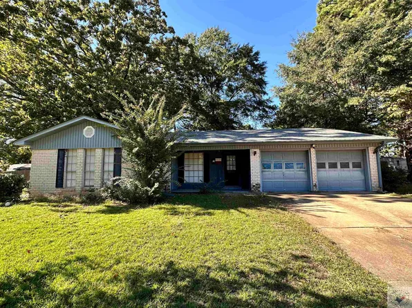 3805 Daffodil Ln, Texarkana, TX 75503