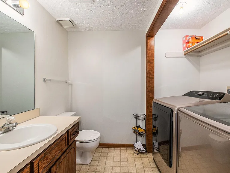 12906 S 29th Pl — Photo 13