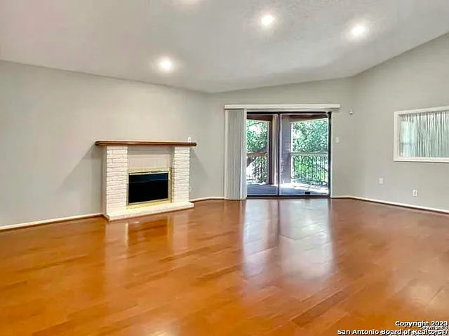 11520 Huebner Rd #107 — Photo 4