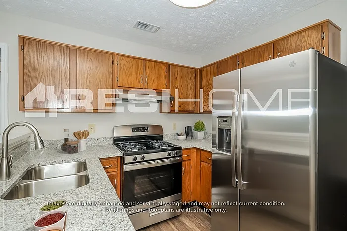 3 bed, 2.0 bath, 1204 sqft, $1,820 — Photo 2