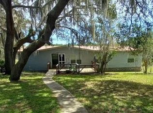 9461 SE 197th Ave, Ocklawaha, FL 32179