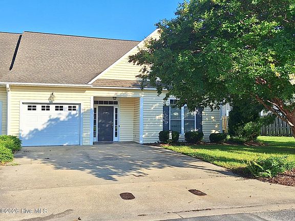 2nd image of 3016 Edward Ct APT B