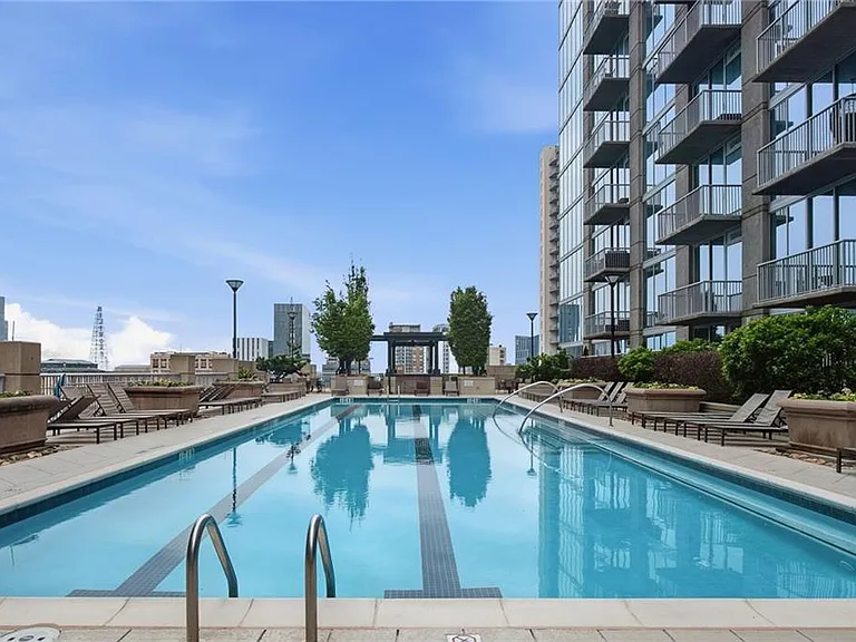855 Peachtree St NE #1813 — Photo 60