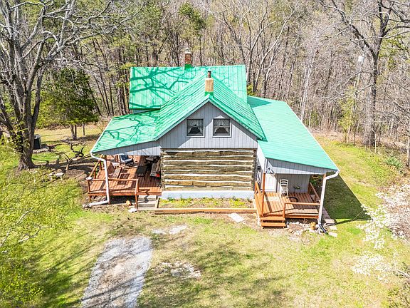 2nd image of 1374 Moccasin Rd