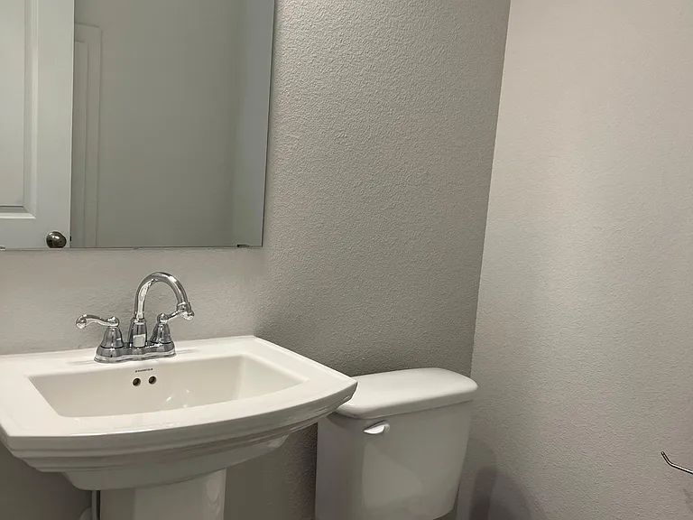 6106 Blythe Dr — Photo 9