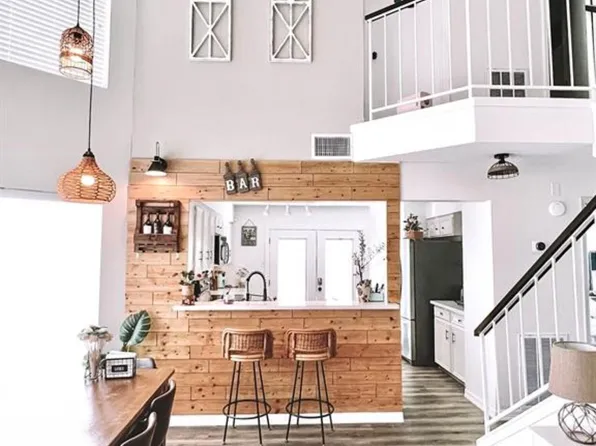 13827 Beech Hollow Ln, Houston, TX 77082