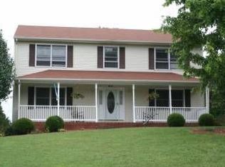 359 Stayman Rd, Roanoke, VA 24019