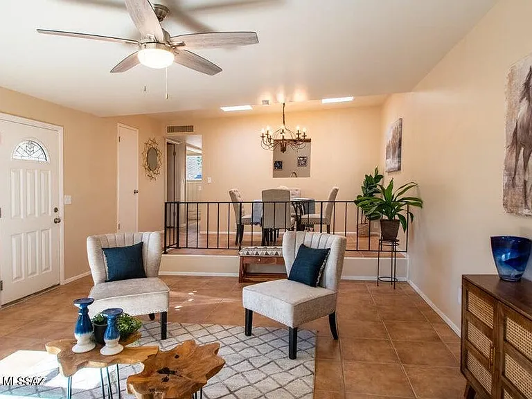 9155 E Broadway Blvd #B — Photo 11