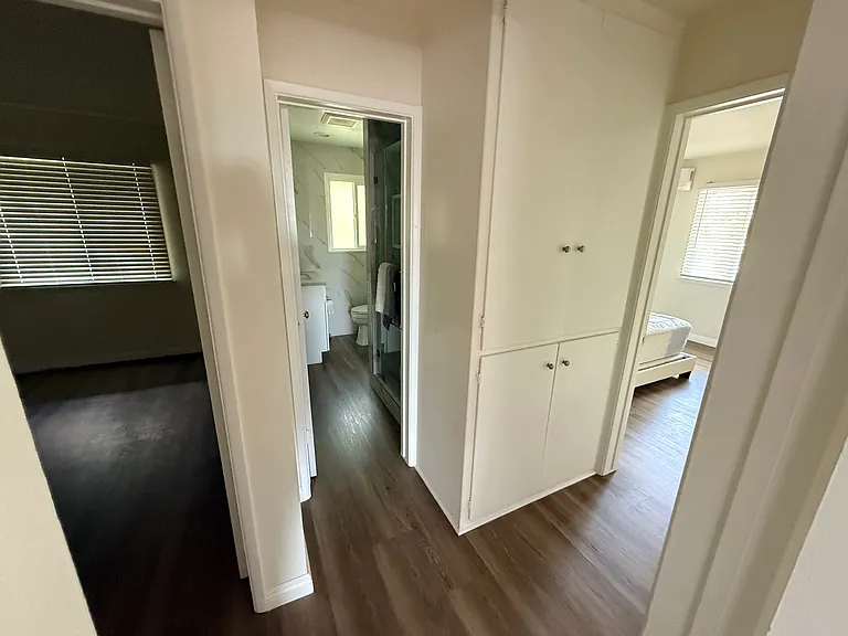 1124 N Garfield Ave #F — Photo 4