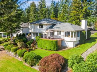 610 E Old Ranch Rd, Allyn, WA 98524