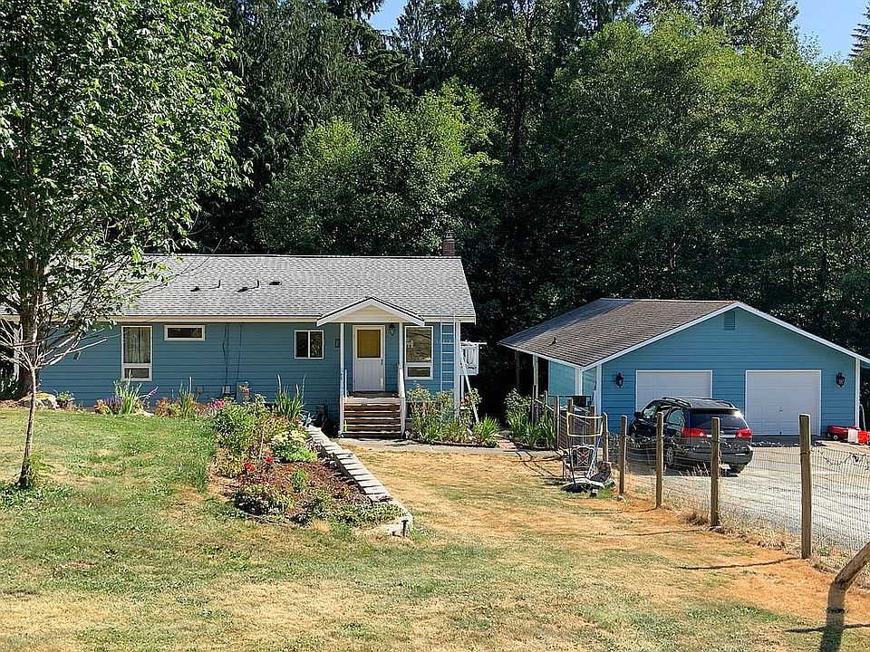 2nd image of 16928 12th St SE