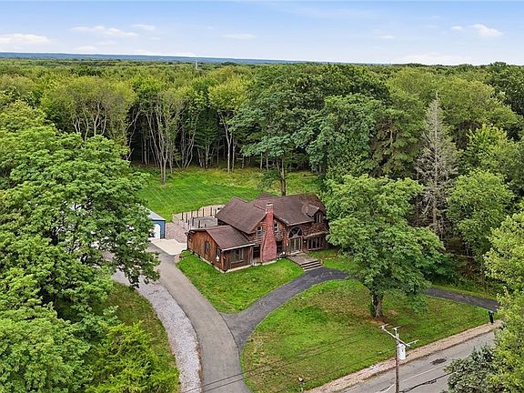 5th image of 7149 Derby Rd