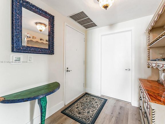 2nd image of 1900 N Bayshore Dr APT 1402