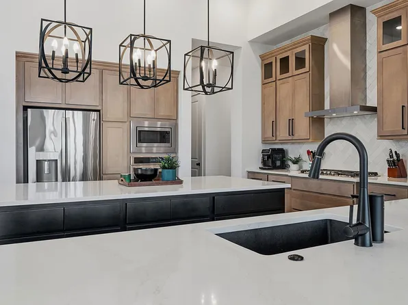 212 Texas Bluebonnet Trl, Georgetown, TX 78628