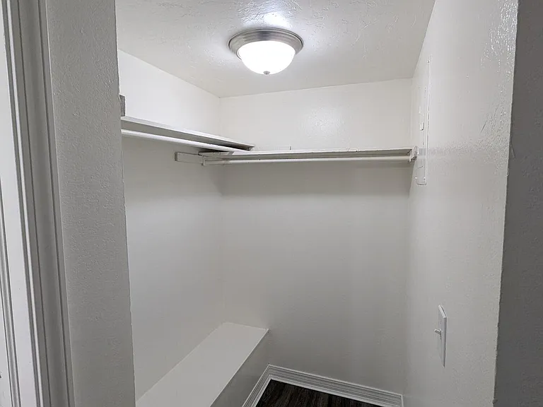 The Landing On 9 — Photo 9