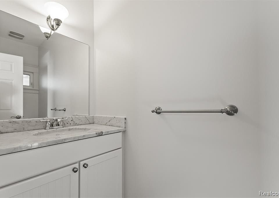 937 Ruffner Ave, photo 30