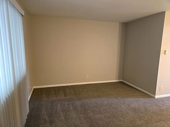 5th image of 2020 Midland Ave APT 7