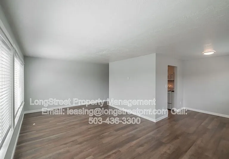 208 5th Ave SE #208 — Photo 23