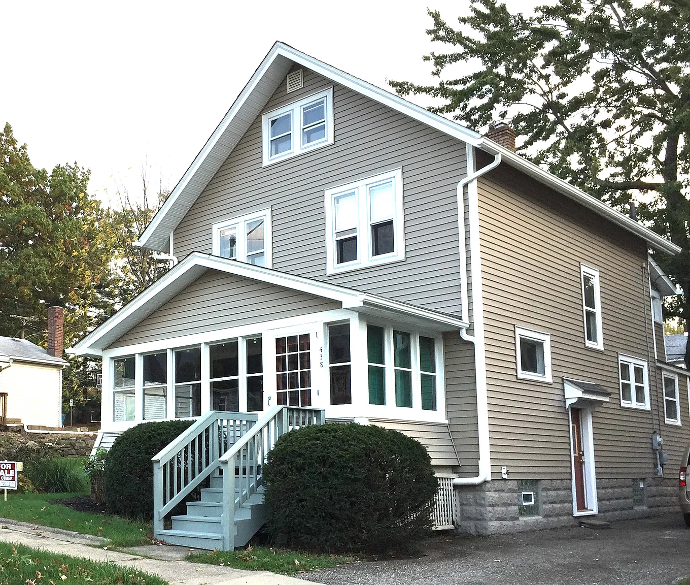 438 E Portage Trl photo 1
