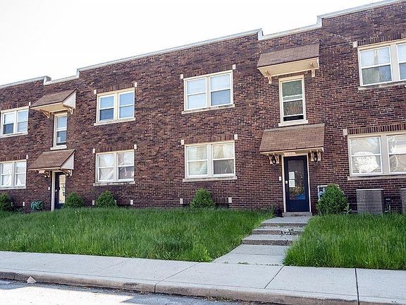 2nd image of 1527 S Talbott St