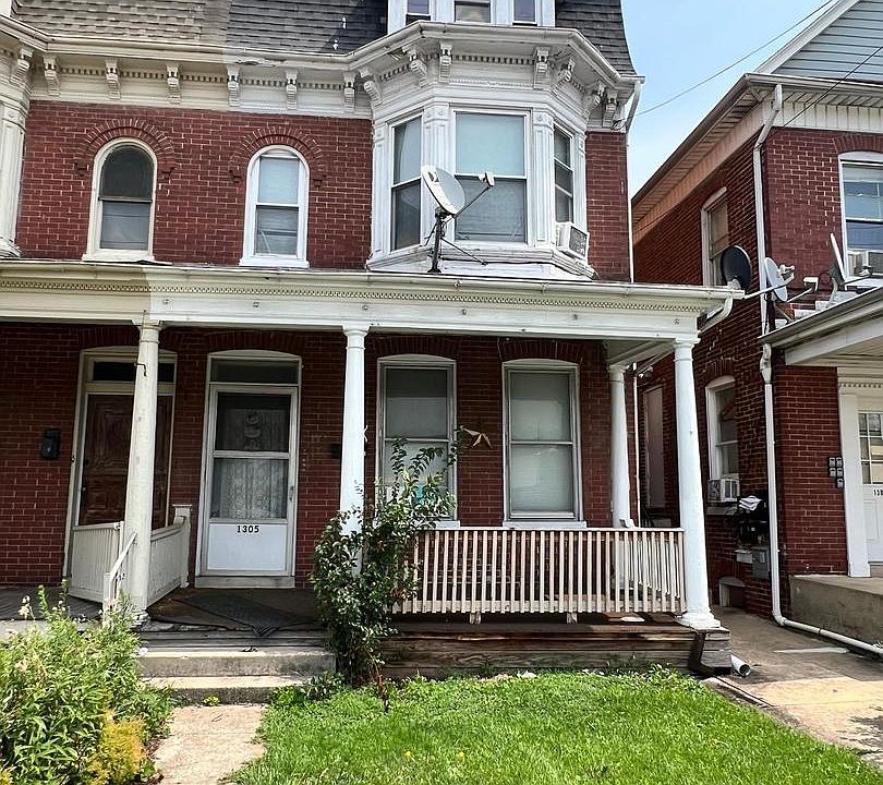 1st image of 1305 N George St
