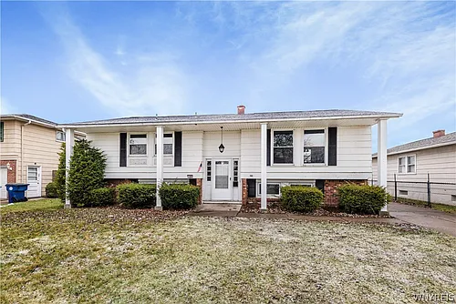 146 Jeanmoor Rd Photo 1